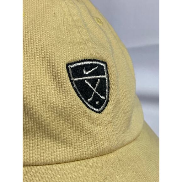 Vintage Nike Golf Hat Cap Mens Yellow Lightweight Golfing Casual - Picture 4 of 8